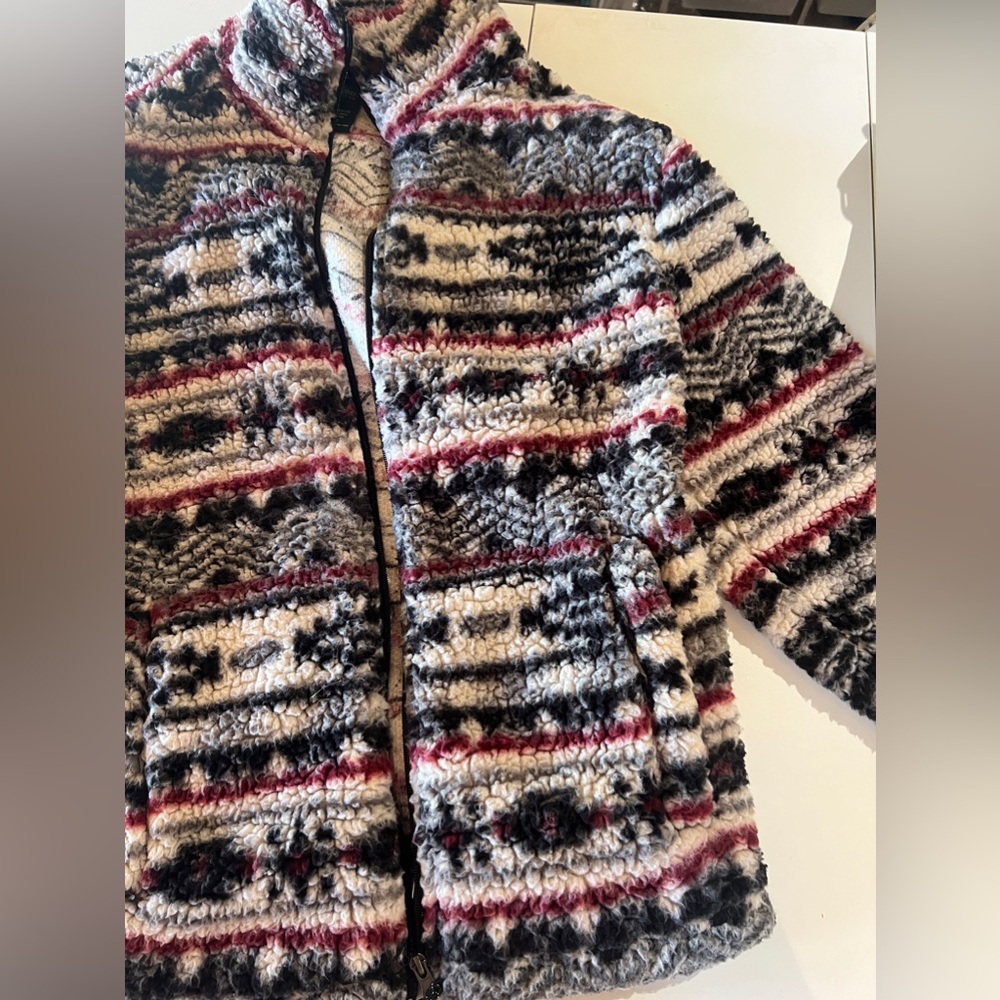 Sherpa zip up